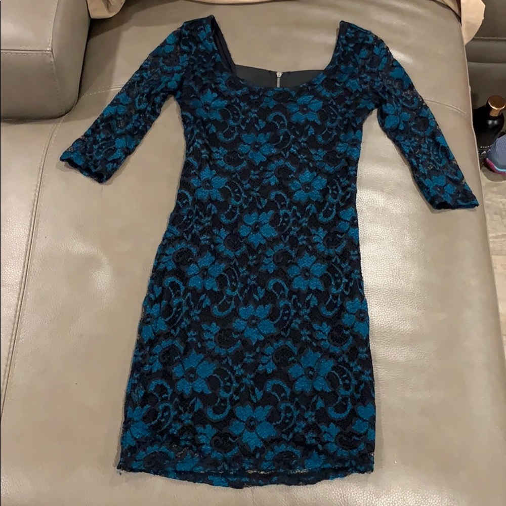Blue black lace 3/4 sleeve dress